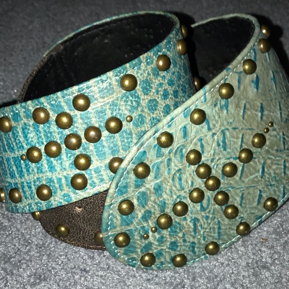 Wide Leather Fashion Belt - Picture 2 of 8